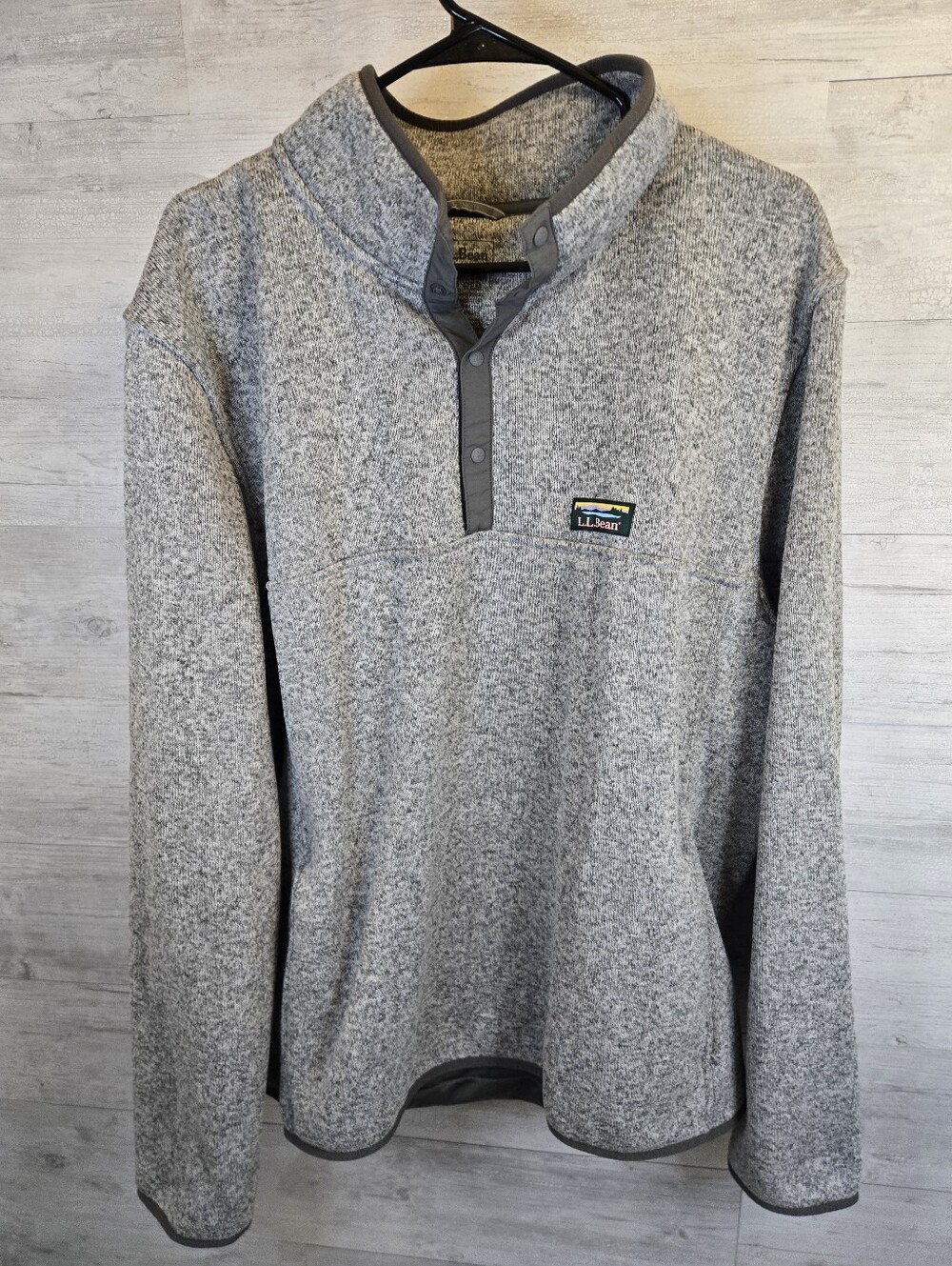L.L. Bean Men's Heather Gray Quarter-Snap Pullover